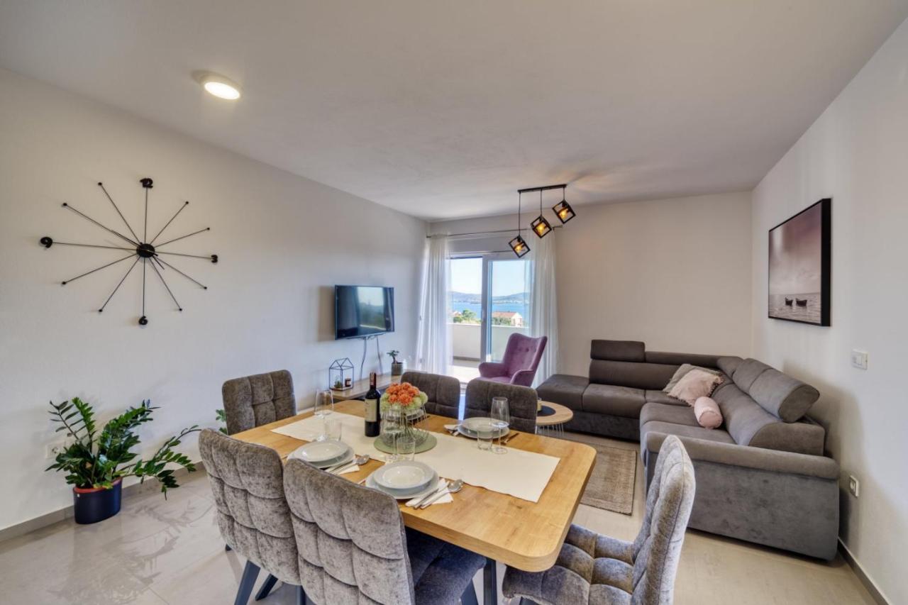 Crowonder Sun Dance Apartments With Heated Swimming Pool Seaview And Garden Sveti Filip i Jakov Εξωτερικό φωτογραφία