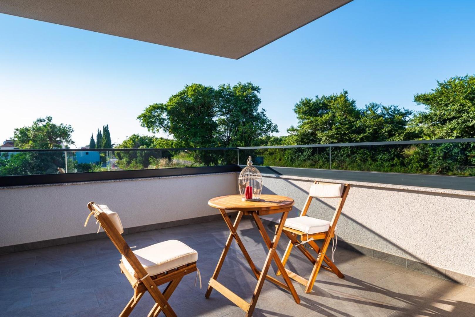 Crowonder Sun Dance Apartments With Heated Swimming Pool Seaview And Garden Sveti Filip i Jakov Εξωτερικό φωτογραφία